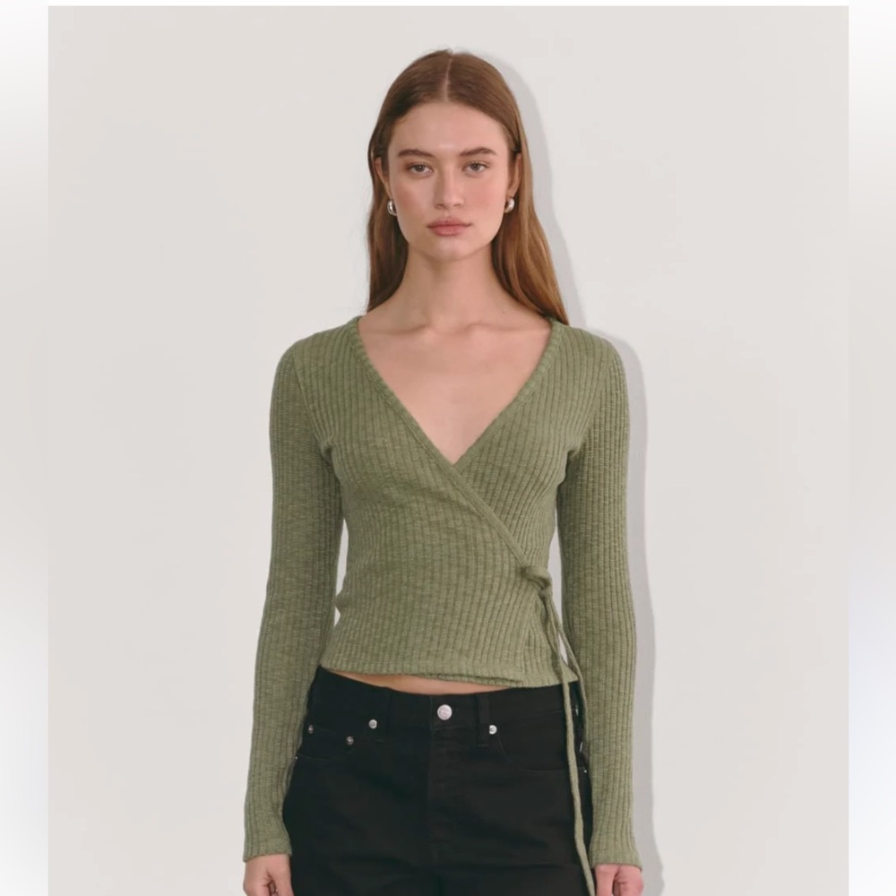 Everlane cozy rib wrap top